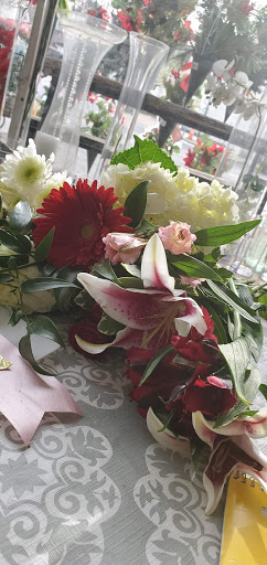 Florist «Hollywood Florist», reviews and photos, 1700 Stuyvesant Ave, Union, NJ 07083, USA