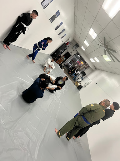 Sportswear Store «Supreme mma», reviews and photos, 4118 MacArthur Blvd, Oakland, CA 94619, USA