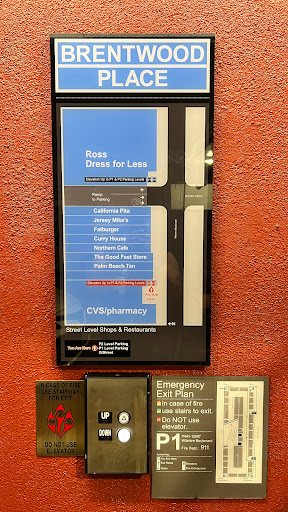 Shopping Mall «Brentwood Place Shopping Center», reviews and photos, 12019 Wilshire Blvd, Los Angeles, CA 90049, USA