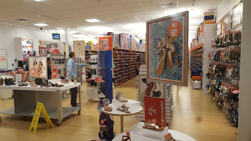 Shoe Store «Payless ShoeSource», reviews and photos, 2904 Interstate 45 N, Conroe, TX 77303, USA