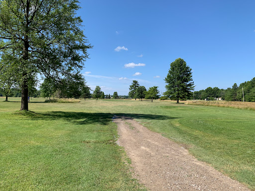 Golf Course «Airport Greens Golf Course», reviews and photos, 28980 White Rd, Willoughby Hills, OH 44092, USA