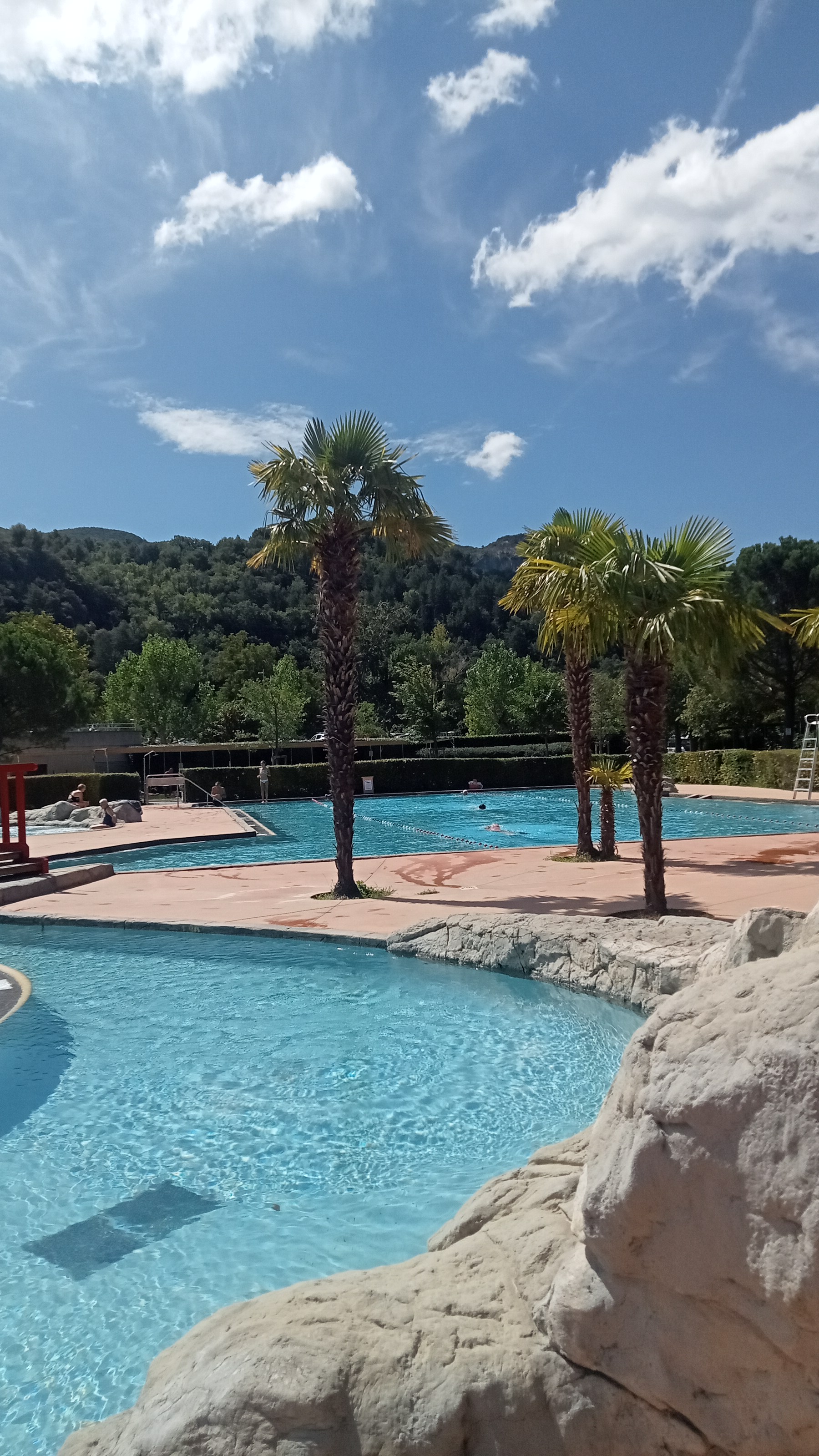 Photo n° 2 de l'avis de JR.e fait le 06/08/2023 à 18:33