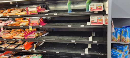 Supermarket «Giant Eagle Supermarket», reviews and photos, 602 E 2nd St, Oil City, PA 16301, USA