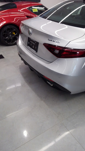 Car Dealer «Herb Chambers Rolls-Royce Motor Cars of New England», reviews and photos, 529 Boston Post Rd, Wayland, MA 01778, USA