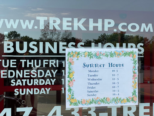 Bicycle Store «Trek Bicycle Store», reviews and photos, 1925 Skokie Valley Rd, Highland Park, IL 60035, USA