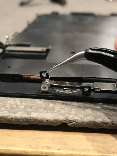 Electronics Repair Shop «Jet City Device Repair», reviews and photos, 3642 Wallingford Ave N, Seattle, WA 98103, USA