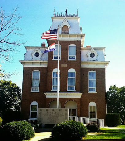 Dent County Courthouse