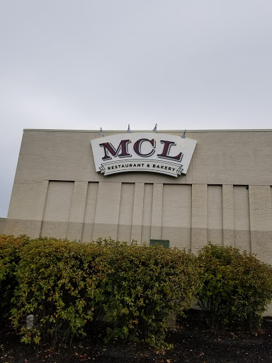 Shopping Mall «Muncie Mall», reviews and photos, 3501 N Granville Ave, Muncie, IN 47303, USA