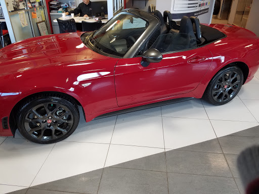 Car Dealer «Bettenhausen Alfa Romeo», reviews and photos, 17514 Oak Park Ave, Tinley Park, IL 60477, USA