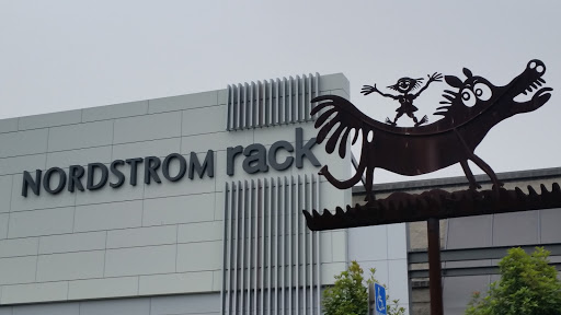 Department Store «Nordstrom Rack East Bay Bridge Shopping Center», reviews and photos, 3839 Emery St, Emeryville, CA 94608, USA