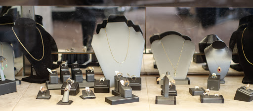 Pawn Shop «Newport Pawn Shop», reviews and photos, 224 SW Coast Hwy, Newport, OR 97365, USA