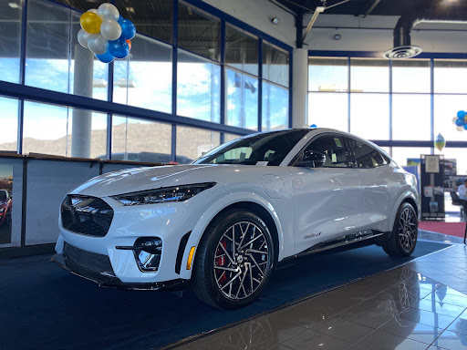 Ford Dealer «Raceway Ford», reviews and photos, 5900 Sycamore Canyon Blvd, Riverside, CA 92507, USA