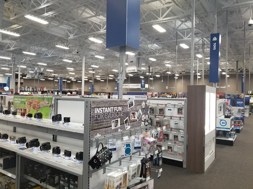 Electronics Store «Best Buy», reviews and photos, 3900 Tyler St, Riverside, CA 92503, USA