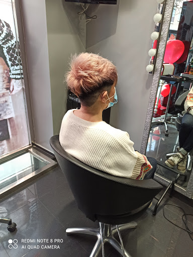 Hairdressing Me & Al (Merche Y Alba) en Valladolid, Valladolid