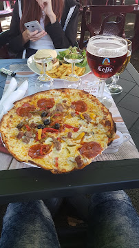 Pizza du Bistro Brasserie Pizzeria Glaciers des Voyageurs à Beaulieu-sur-Dordogne - n°3