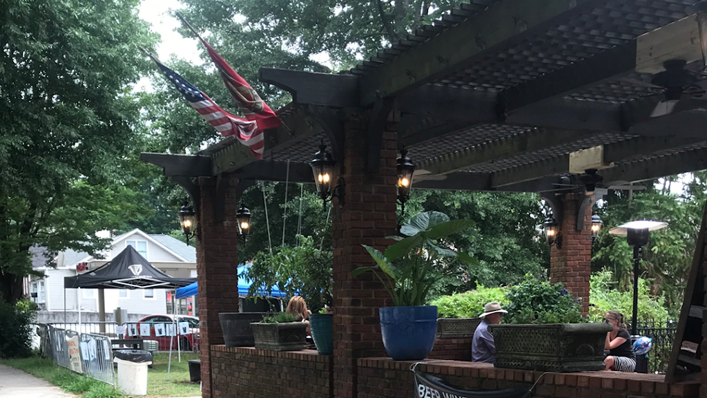 Marlay House Irish Pub 30030