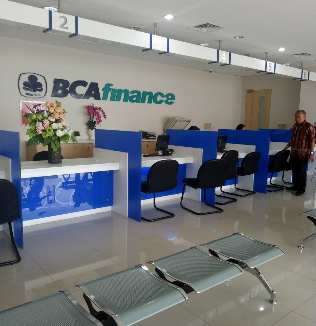 BCA Finance Tangerang