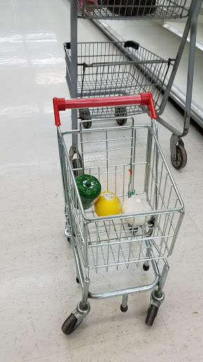 Supermarket «Hollywood Super Market», reviews and photos, 1101 S Lapeer Rd, Lake Orion, MI 48360, USA