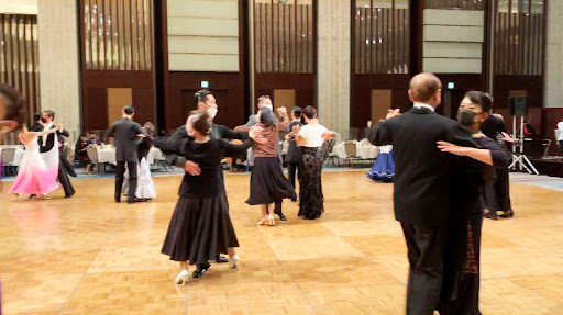 ダンススクール わらび駅前ダンス教室