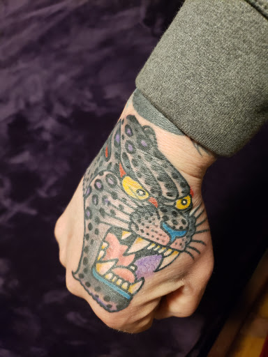 Tattoo Shop «Hat City Tattoo», reviews and photos, 32 North St, Danbury, CT 06810, USA