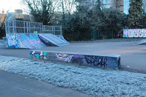 Maidenhead Skatepark image