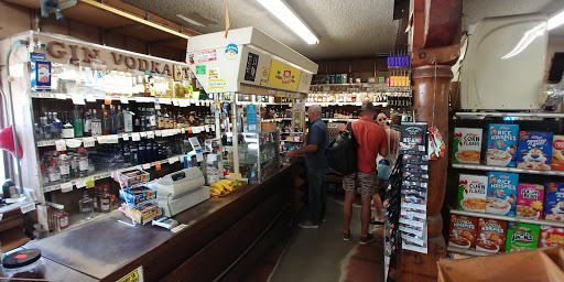 Liquor Store «Davy Jones Liquor Locker», reviews and photos, 63 Navy St, Venice, CA 90291, USA