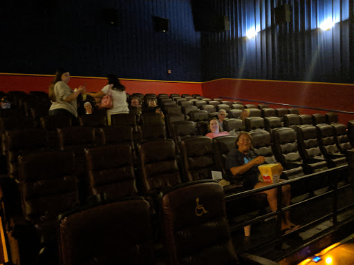 Movie Theater «Cinemark Enfield 12», reviews and photos, 90 Elm St, Enfield, CT 06082, USA