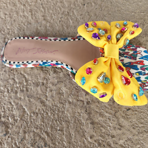 Shopping Mall «Central Shopping Plaza», reviews and photos, 3825 NW 7th St, Miami, FL 33126, USA