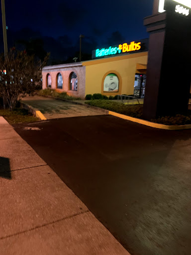 Car Battery Store «Batteries Plus Bulbs», reviews and photos, 5644 US-19, New Port Richey, FL 34652, USA
