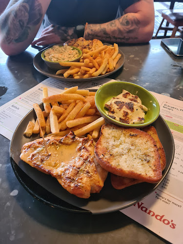 Comments and reviews of Nando's Hull - Princes Quay