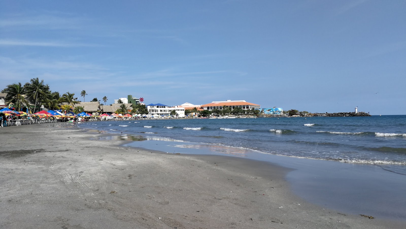 Φωτογραφία του Playa Villa Del Mar με επίπεδο καθαριότητας εν μέρει καθαρό