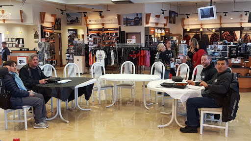 Harley-Davidson Dealer «Miracle Mile Harley-Davidson», reviews and photos, 215 Northern Blvd, Great Neck, NY 11021, USA