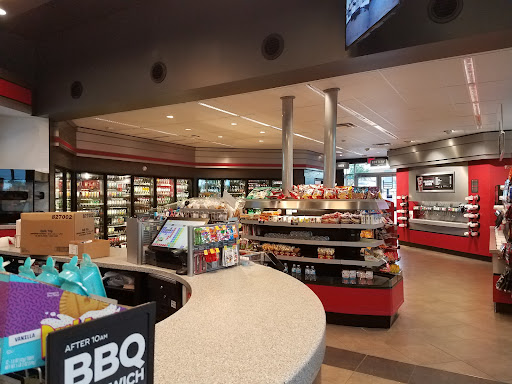Gas Station «QuikTrip», reviews and photos, 5905 MO-94, Weldon Spring, MO 63304, USA