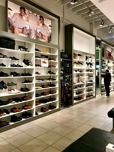 Shoe Store «Aldo Shoes», reviews and photos, 1450 3rd Street Promenade, Santa Monica, CA 90401, USA