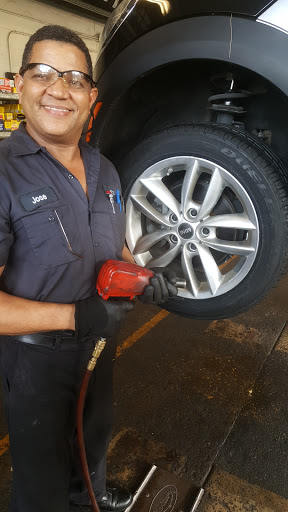 Tire Shop «Firestone Complete Auto Care», reviews and photos, 16251 Miami Dr, North Miami Beach, FL 33162, USA
