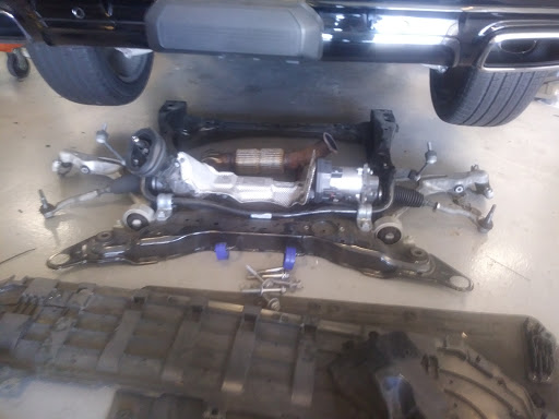 Car Dealer «Volvo of Orange County», reviews and photos, 1400 S Dan Gurney Dr, Santa Ana, CA 92705, USA