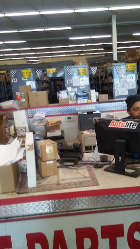 Auto Parts Store «Car Parts Warehouse», reviews and photos, 18525 Miles Rd, Warrensville Heights, OH 44128, USA