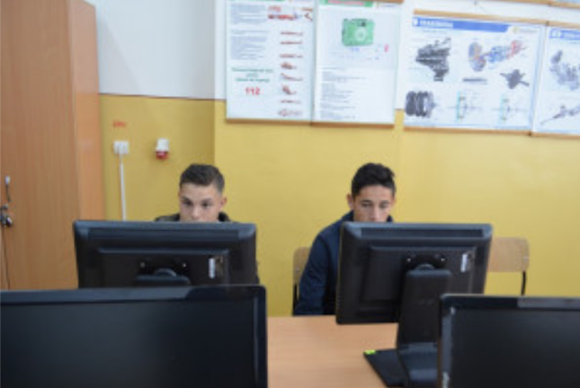 Comentarii opinii despre Liceul Tehnologic "Simion Bărnuțiu"
