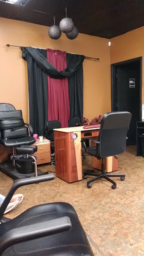 Hair Salon «Natural Tresses Salon & Spa», reviews and photos, 6862 Forest City Rd, Orlando, FL 32810, USA