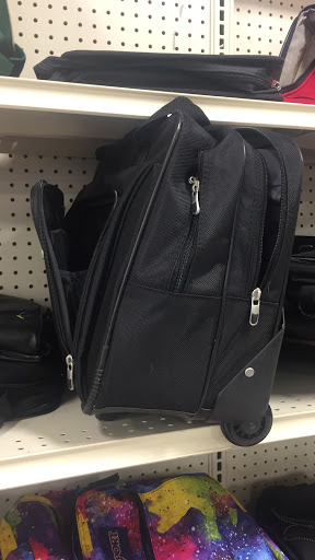 Donations Center «Goodwill of North Georgia: Roswell Store and Donation Center», reviews and photos