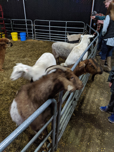 Haunted House «Land of Illusion Haunted Houses», reviews and photos, 8762 Thomas Rd, Middletown, OH 45042, USA