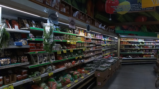 Supermarket «Grand Concourse Food Bazaar Supermarket», reviews and photos, 238 E 161st St, Bronx, NY 10451, USA