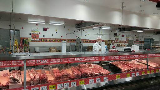 Grocery Store «El Super», reviews and photos, 703 N Zaragoza Rd, El Paso, TX 79907, USA