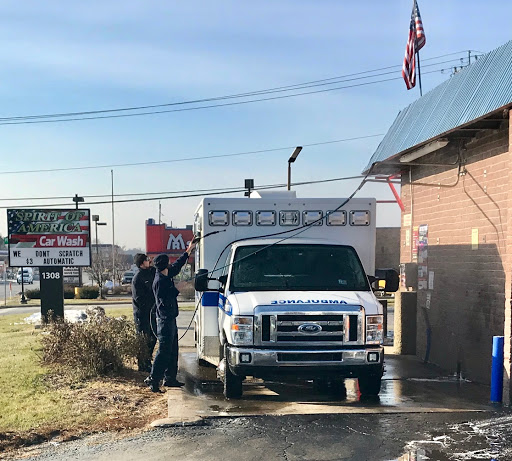 Car Wash «Spirit of America Car Wash», reviews and photos, 1308 Ogden Ave, Downers Grove, IL 60515, USA