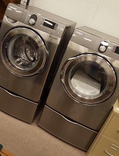 Thrift Store «MCB (Missouri Council of the Blind) Thrift Store», reviews and photos, 2713 N Kansas Expy, Springfield, MO 65803, USA