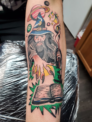 Axonic Inkworks Custom Tattoo Studio, 79 Duke St, Northumberland, PA 17857, USA, 