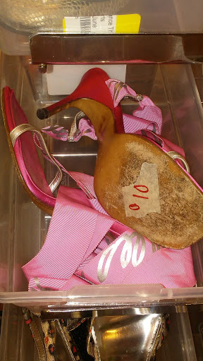 Thrift Store «Second Chance Thrift», reviews and photos, 1674 Ogden Ave, Chicago, IL 60612, USA