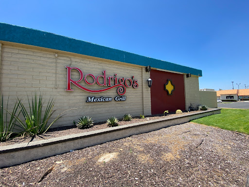 Shopping Mall «La Sierra Plaza Shopping Center», reviews and photos, La Sierra Ave, Riverside, CA 92505, USA