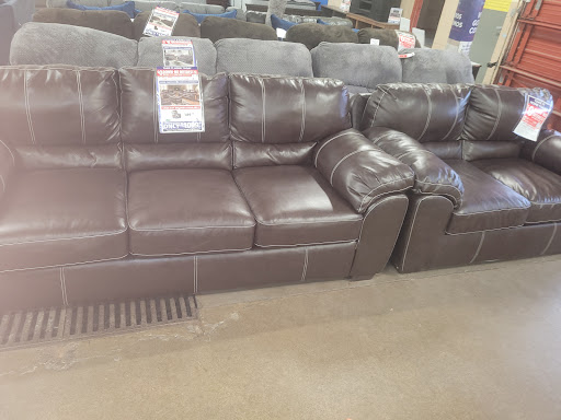 Furniture Store «American Freight Furniture and Mattress», reviews and photos, 3804 S 27th St, Milwaukee, WI 53221, USA