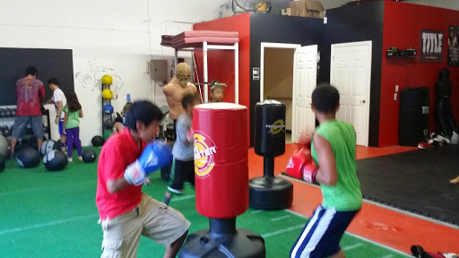 Boxing Gym «Teknique Boxing», reviews and photos, 317 E Washington St Unit D, Minneola, FL 34715, USA